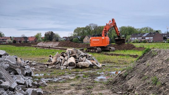Bagger im Baugebiet Münster-Albachten