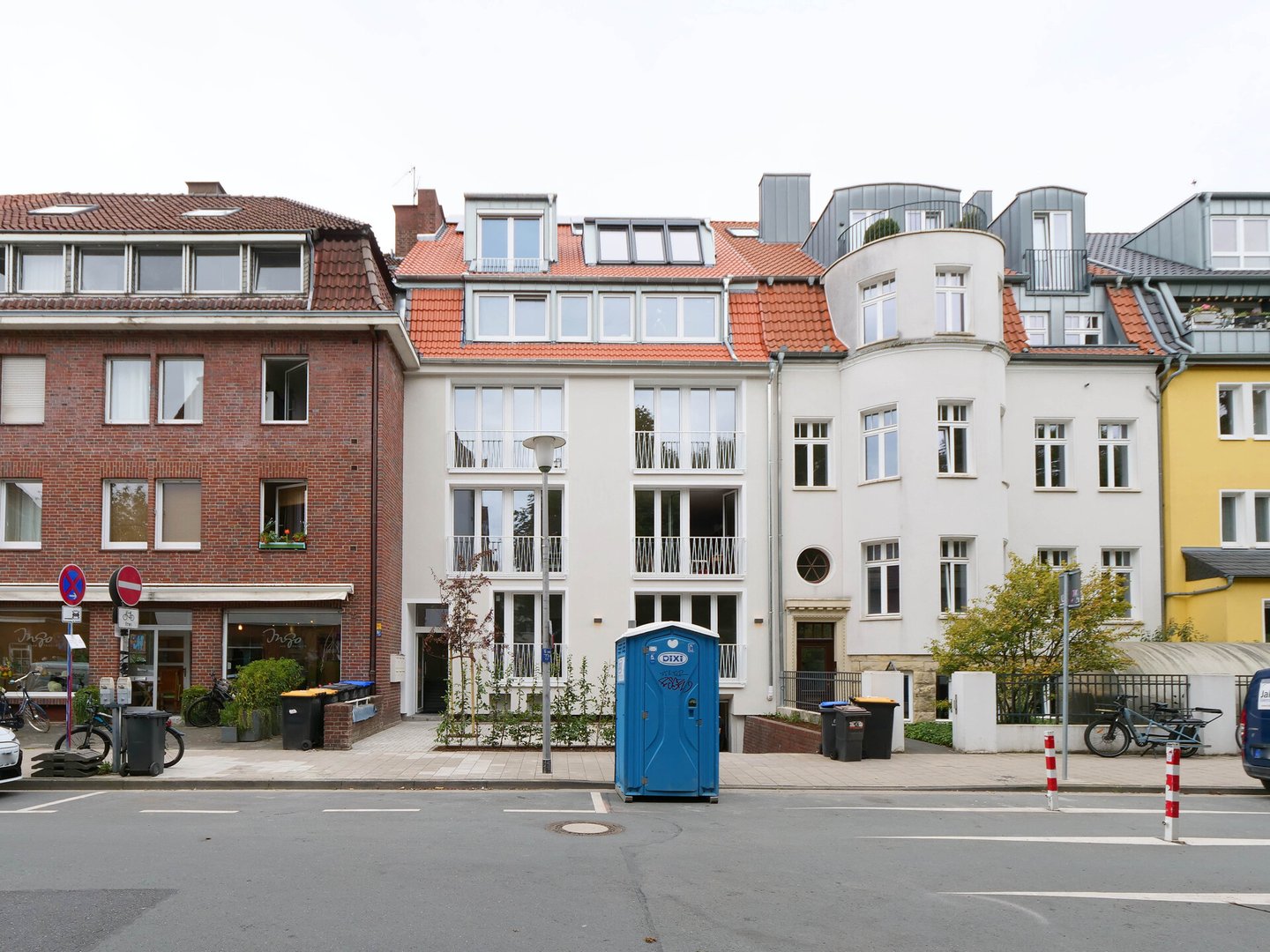 Straßenansicht 