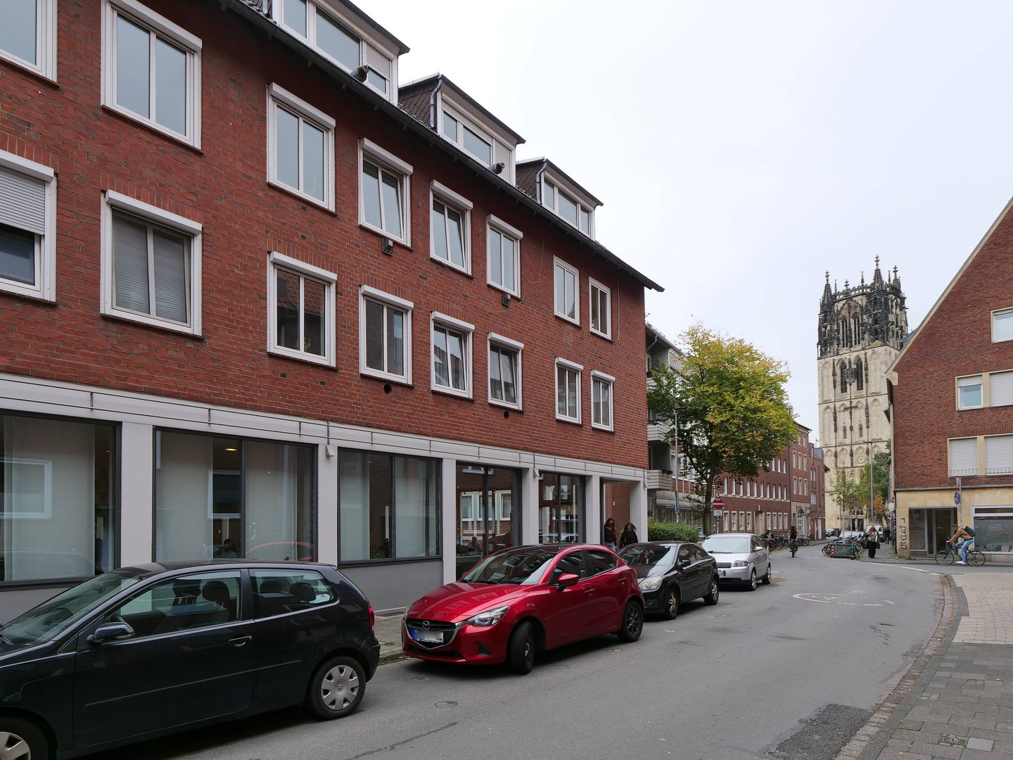 Straßenansicht